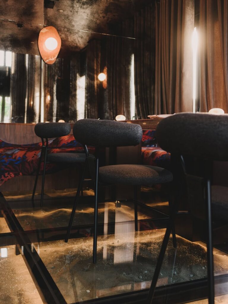 @rastrogastrobar parte 2- main floor (durante el día)-Los detalles, dejando su ‘rastro’ en forma (1)