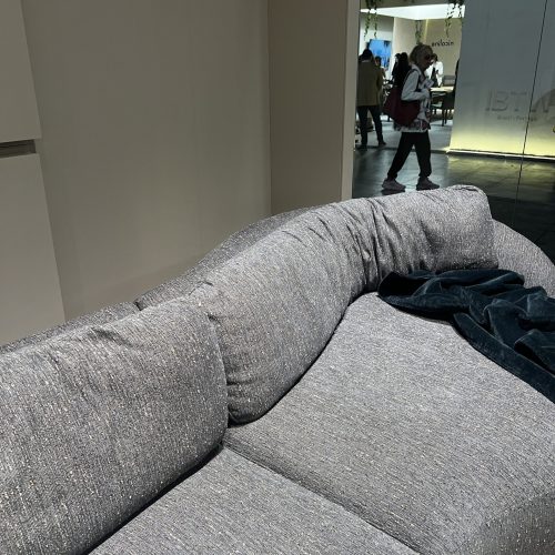 20260421_102214077_iOS